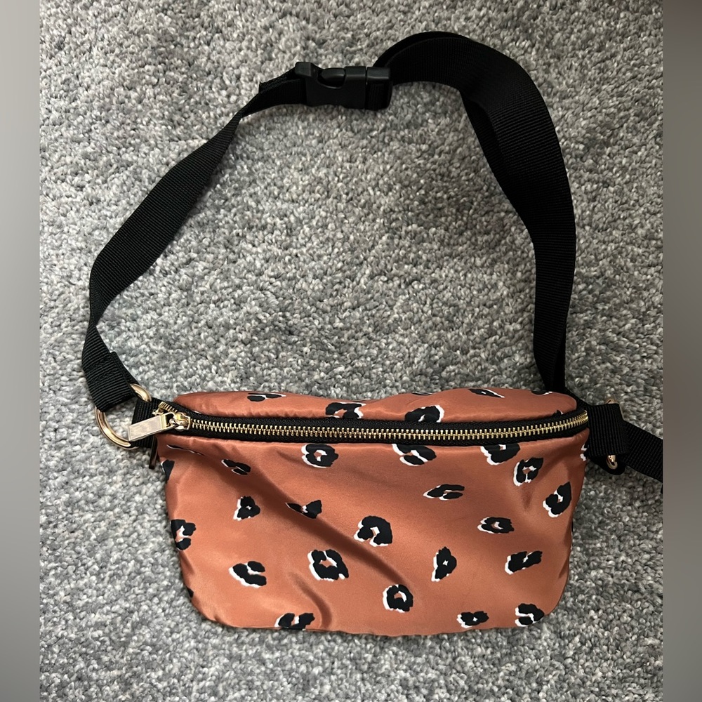 Waist Pouch/ Fanny Pack